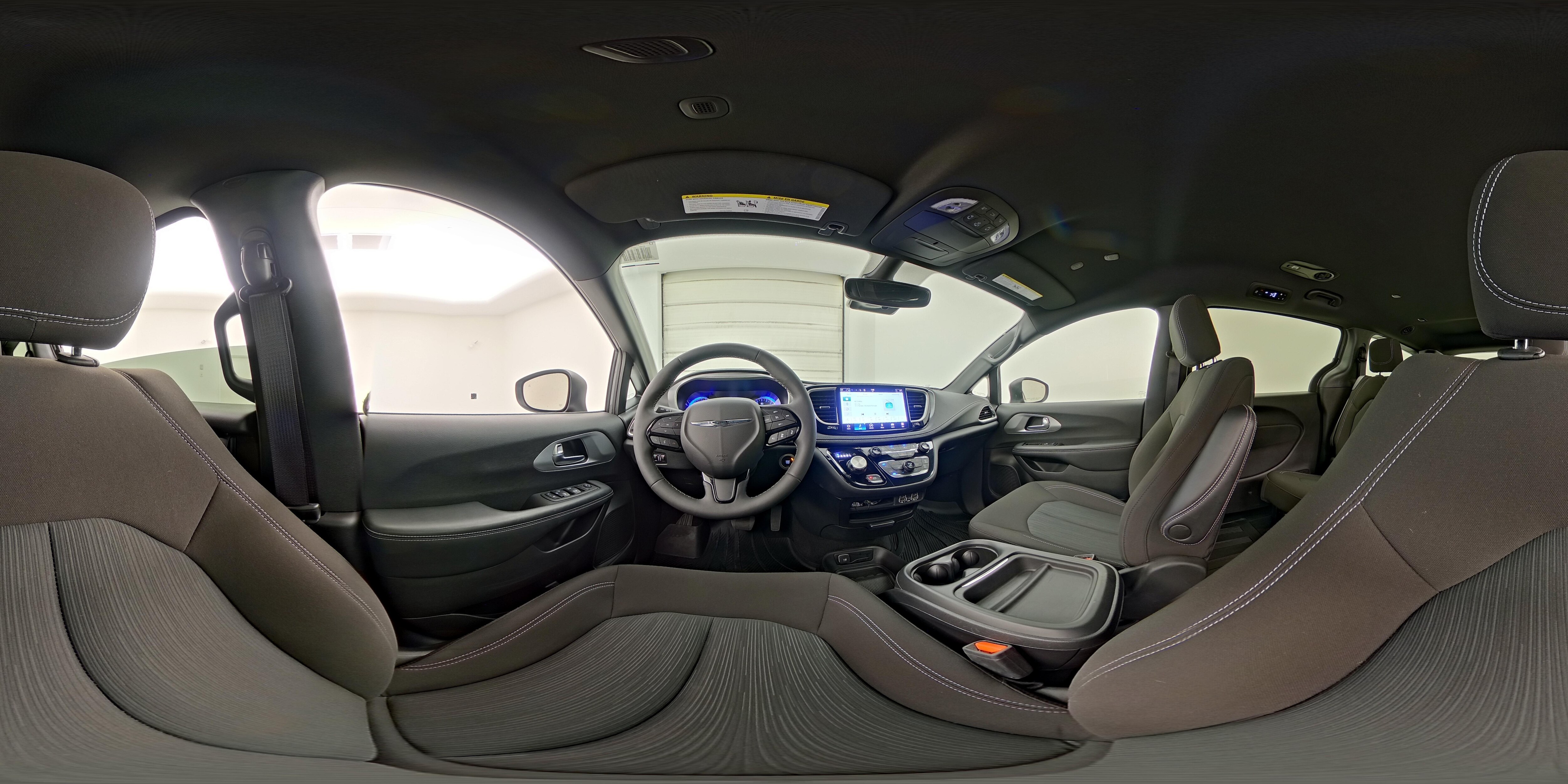 2023 Chrysler Pacifica Touring - Photo 28
