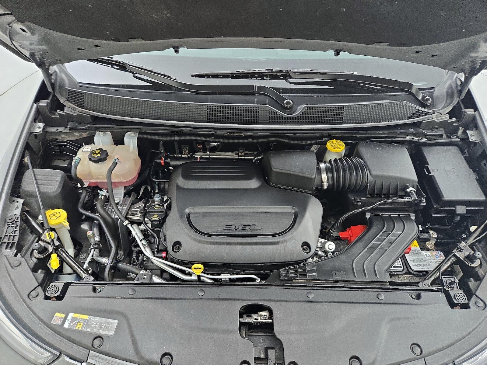 2023 Chrysler Pacifica Touring - Photo 24
