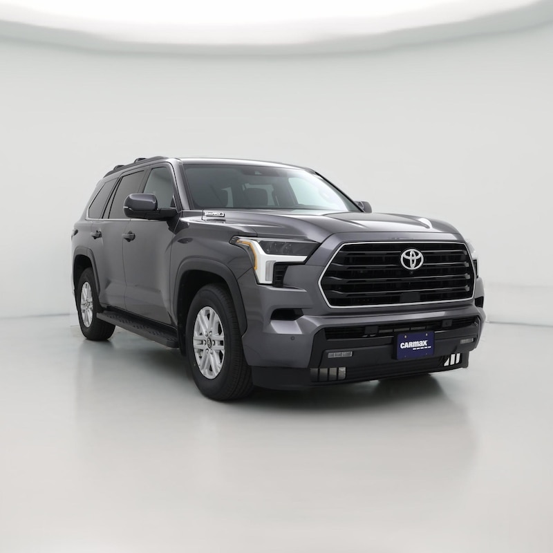 2025 Toyota Sequoia SR5
