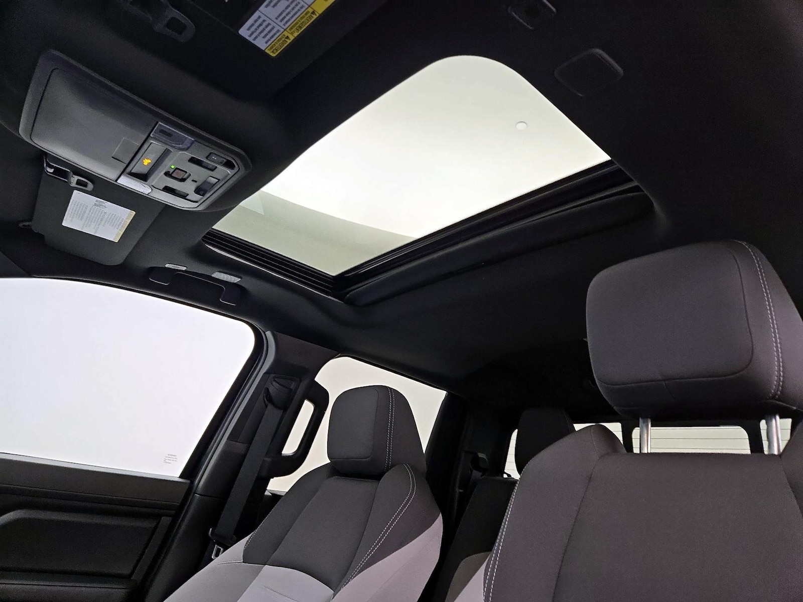 Sunroof(s) & Overhead Airbags