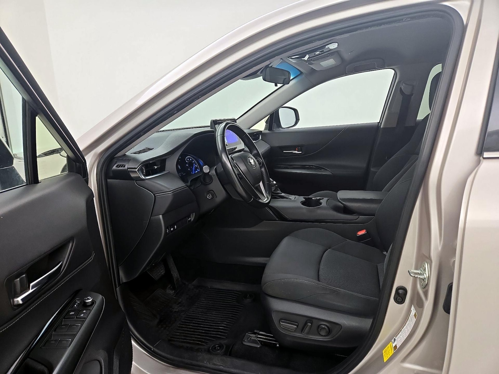Power Seat(s) & Side Airbags