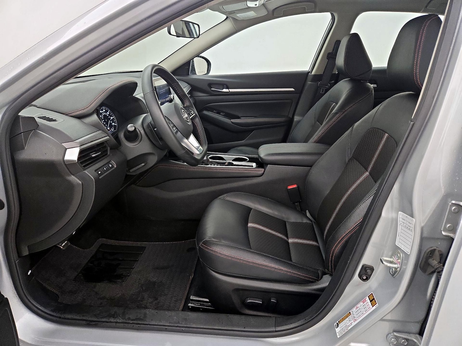 Power Seat(s) & Side Airbags
