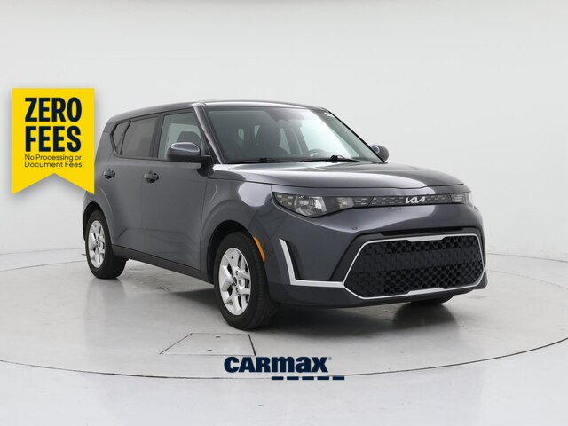 Gray 2024 Kia Soul SUV / Crossover Front-Wheel Drive Automatic