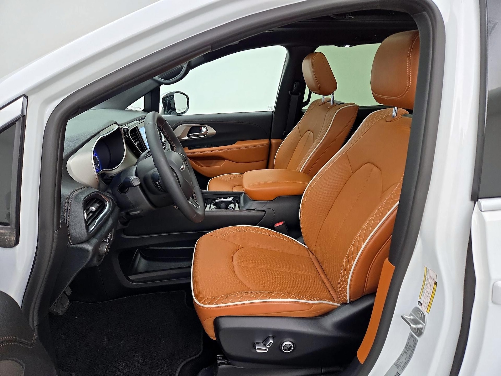 Power Seat(s) & Leather Seats