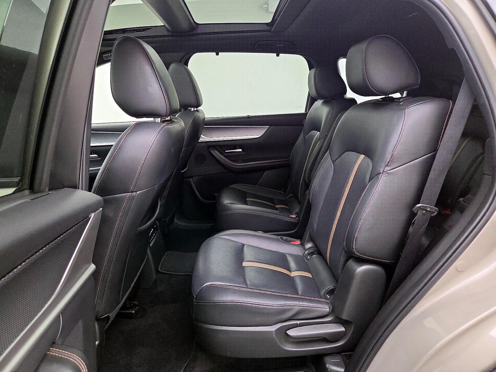 Rear Air Conditioning