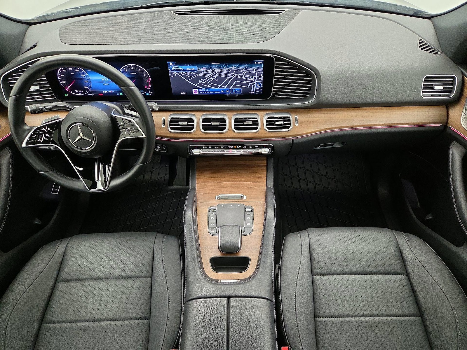 Apple CarPlay® & Android Auto™