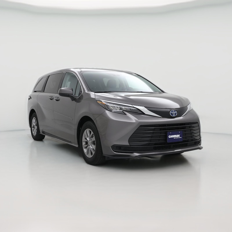 2024 Toyota Sienna Hybrid LE