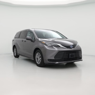 2024 Toyota Sienna Hybrid LE