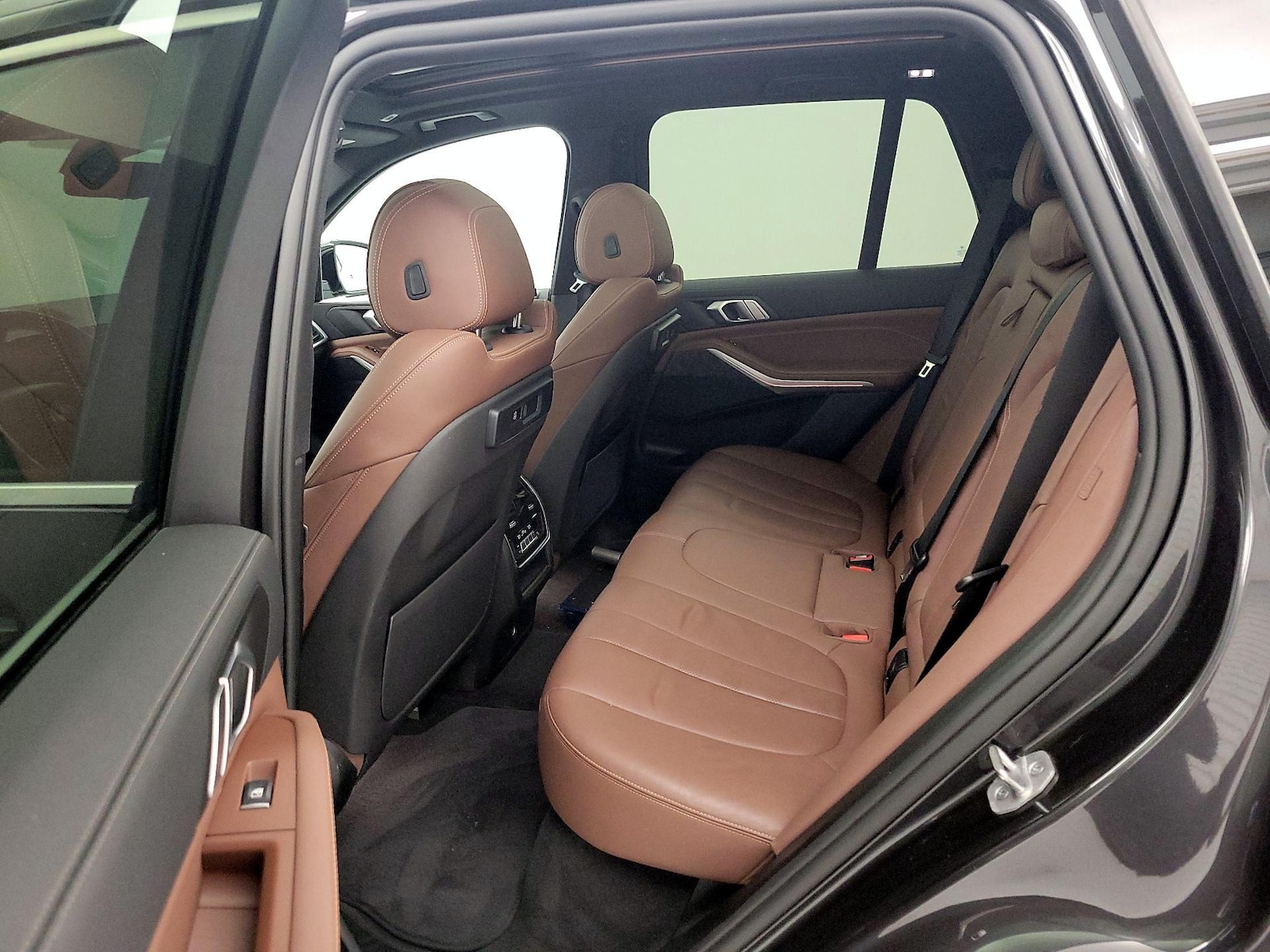 Rear Air Conditioning