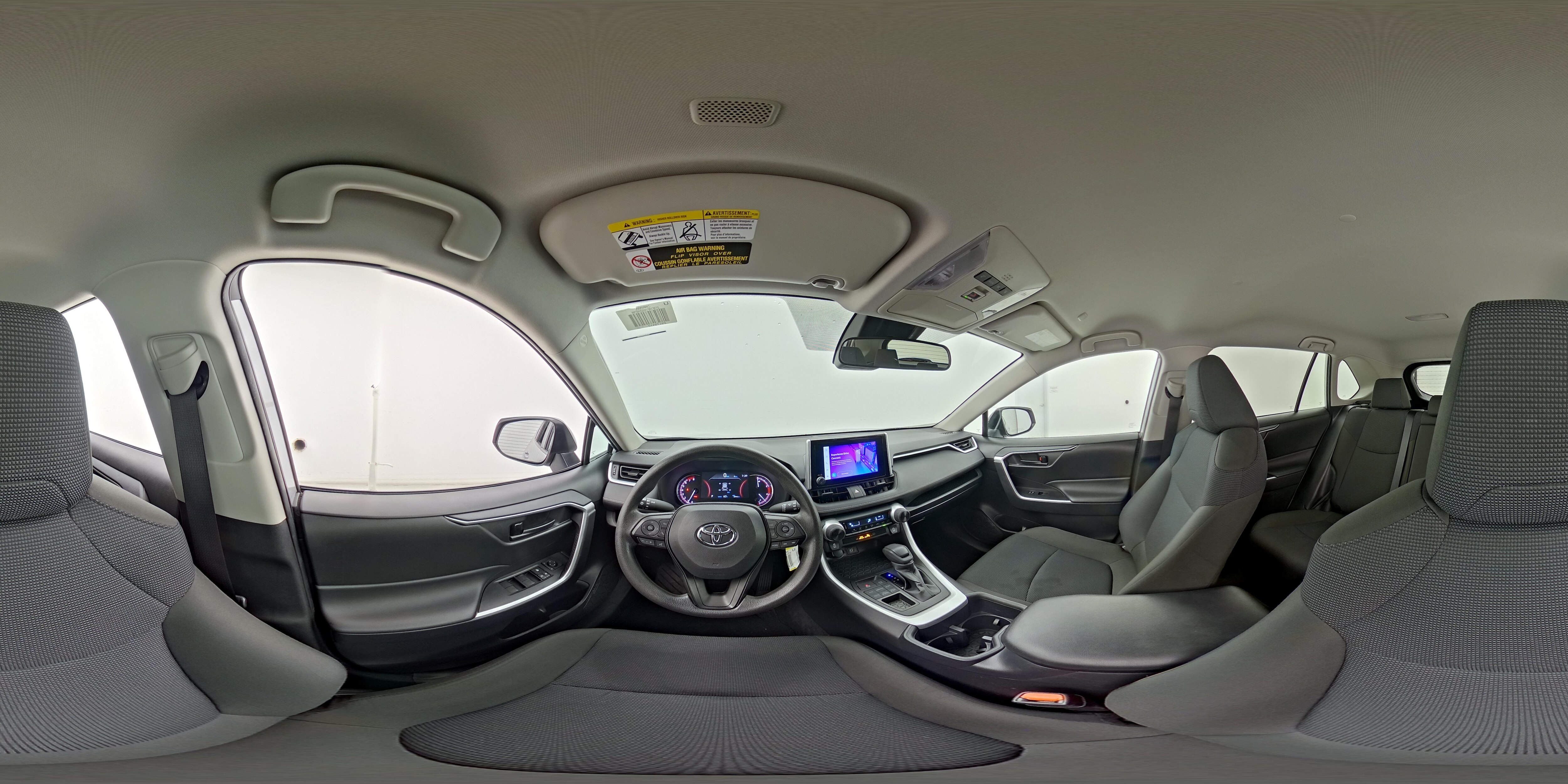 2025 Toyota RAV4 LE - Photo 27