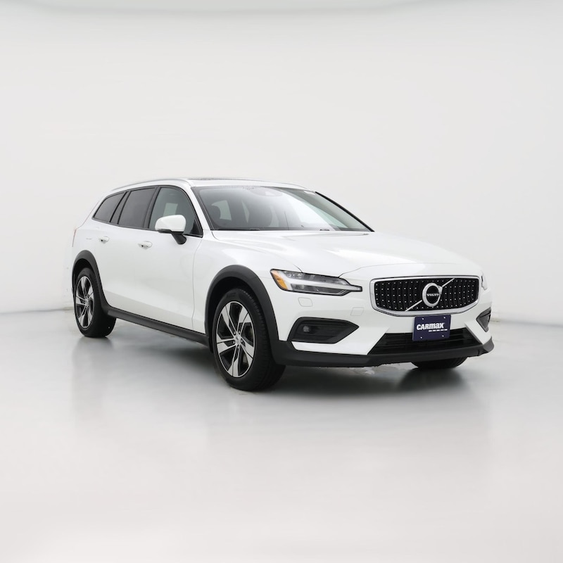 2022 Volvo V60 Cross Country T5