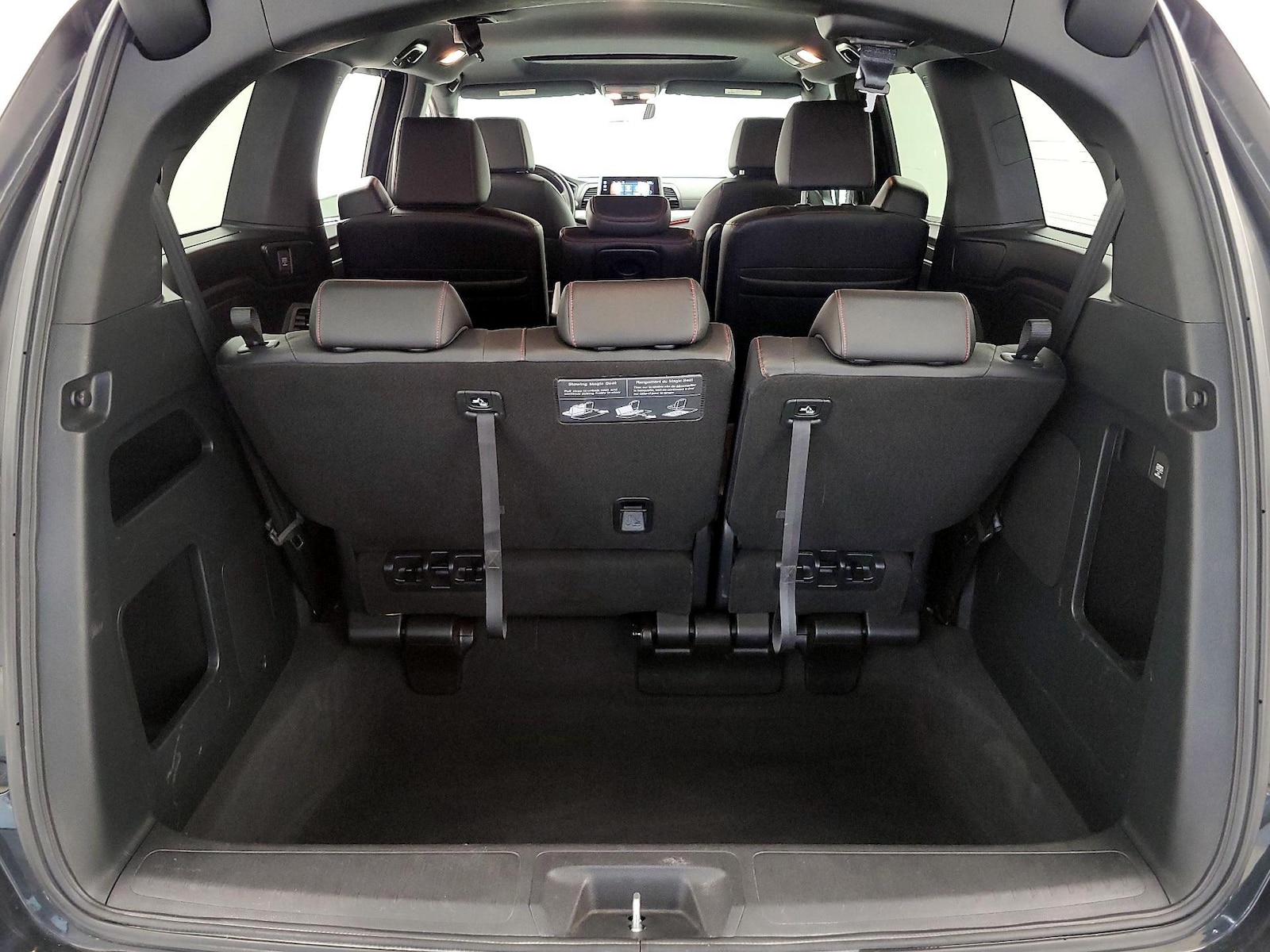 2023 Honda Odyssey SPORT - Photo 23