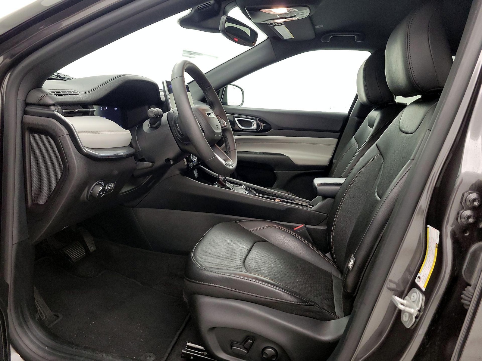 2023 Jeep Compass Limited - Photo 12
