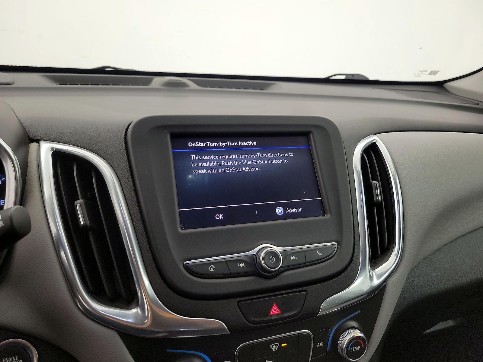 2021 Chevrolet Equinox LS - Photo 15