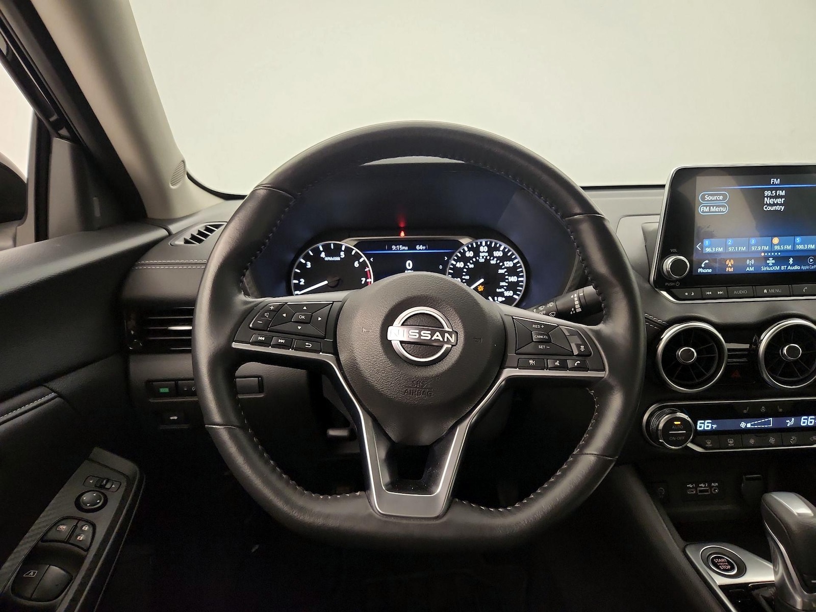 2025 Nissan Sentra SV - Photo 11
