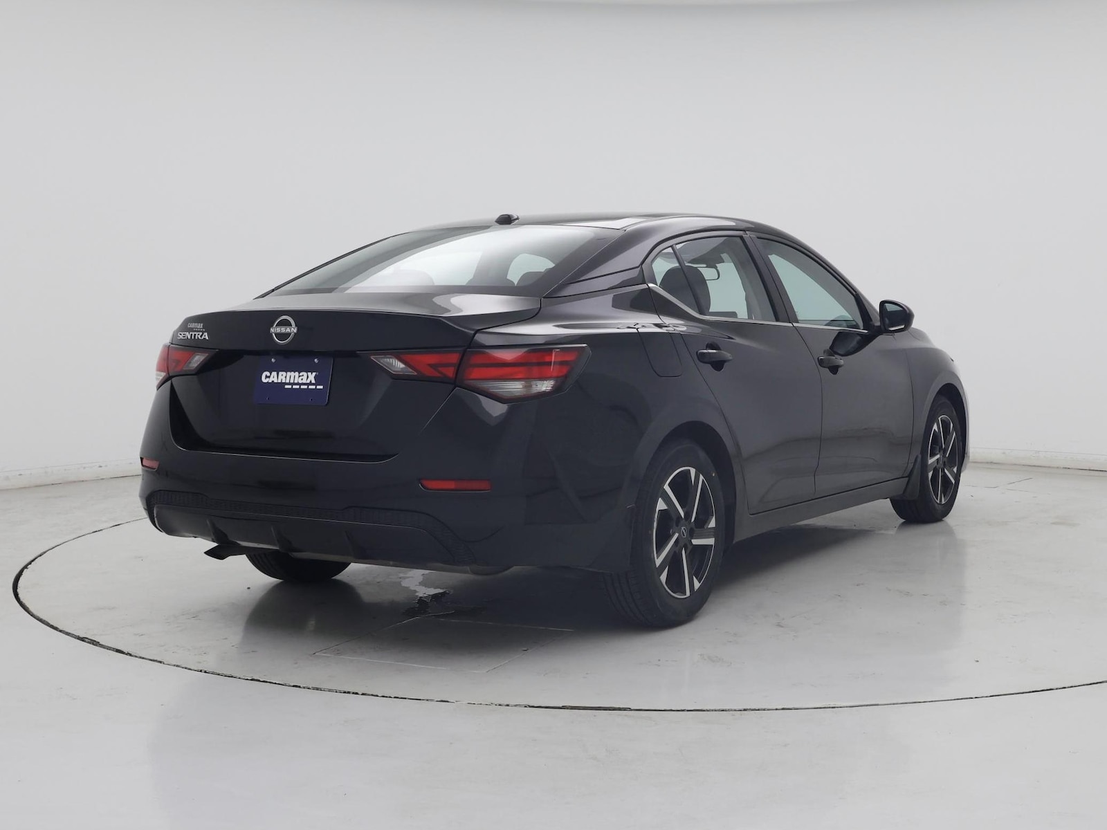2025 Nissan Sentra SV - Photo 9