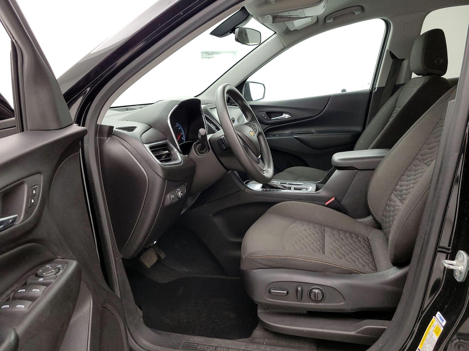 Power Seat(s) & Side Airbags