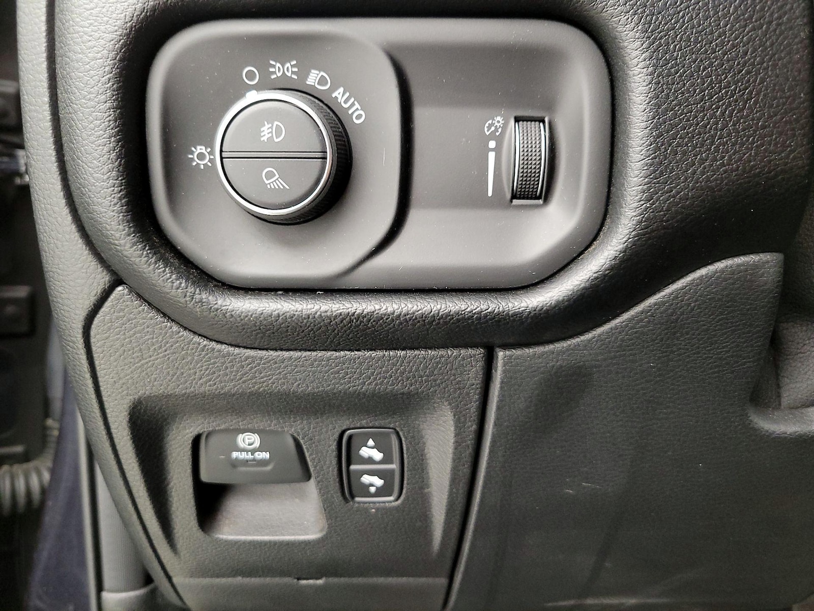 2021 RAM Ram 1500 Pickup Rebel - Photo 14
