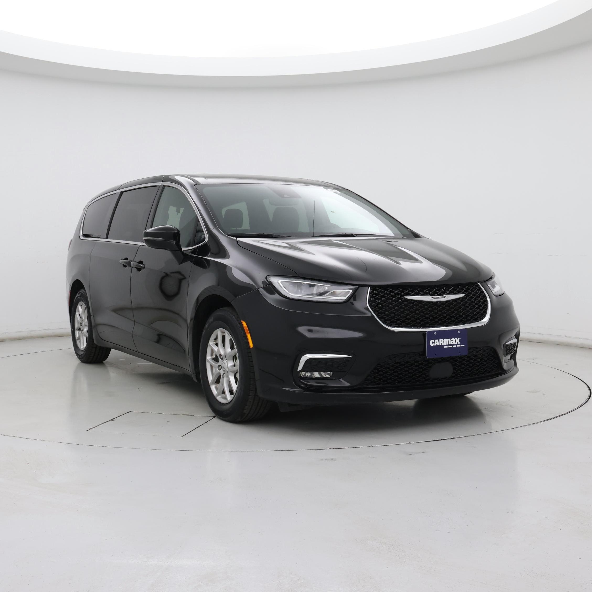 Black 2025 Chrysler Pacifica Minivan Front-Wheel Drive Automatic