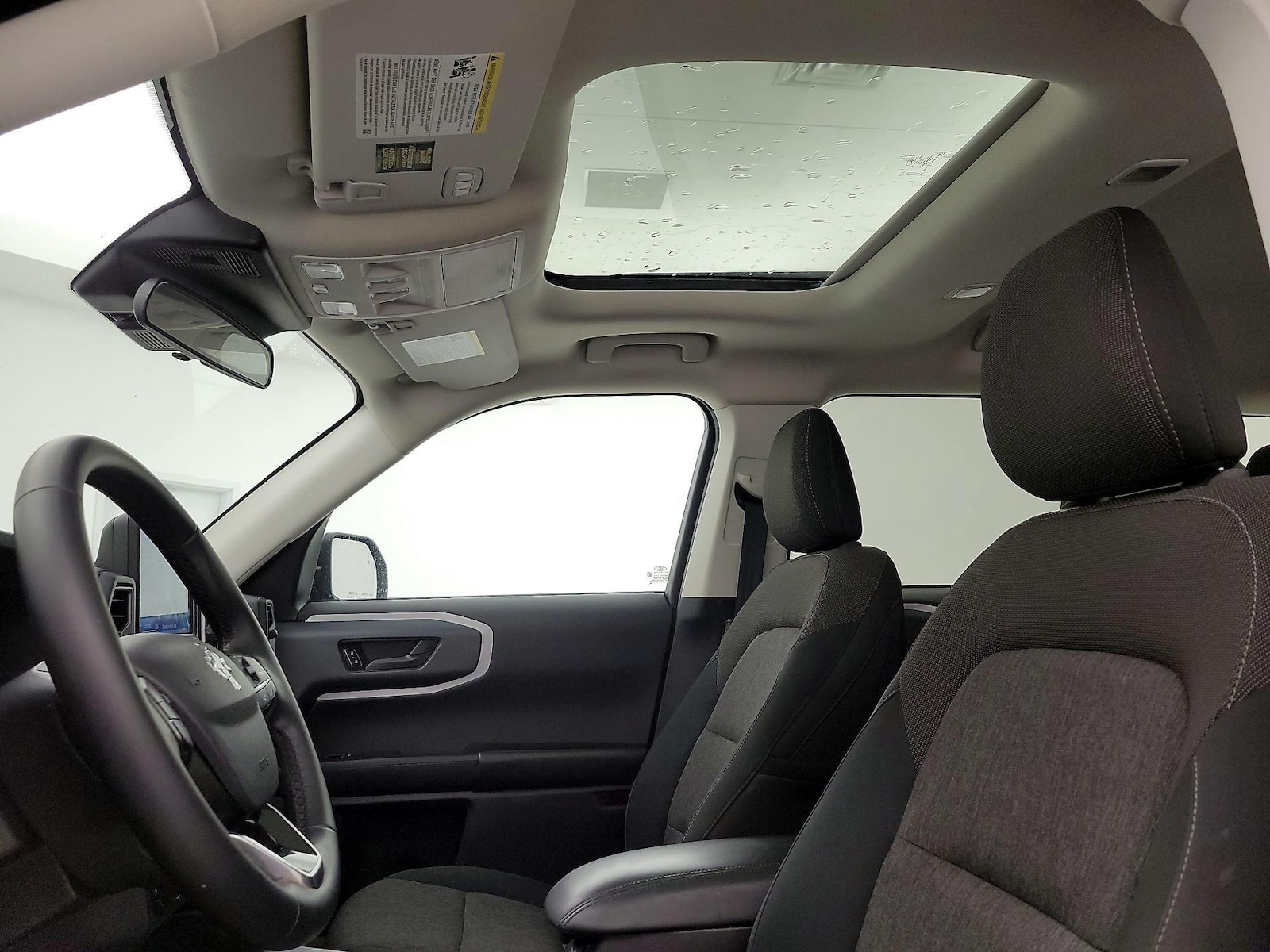 Sunroof(s) & Overhead Airbags