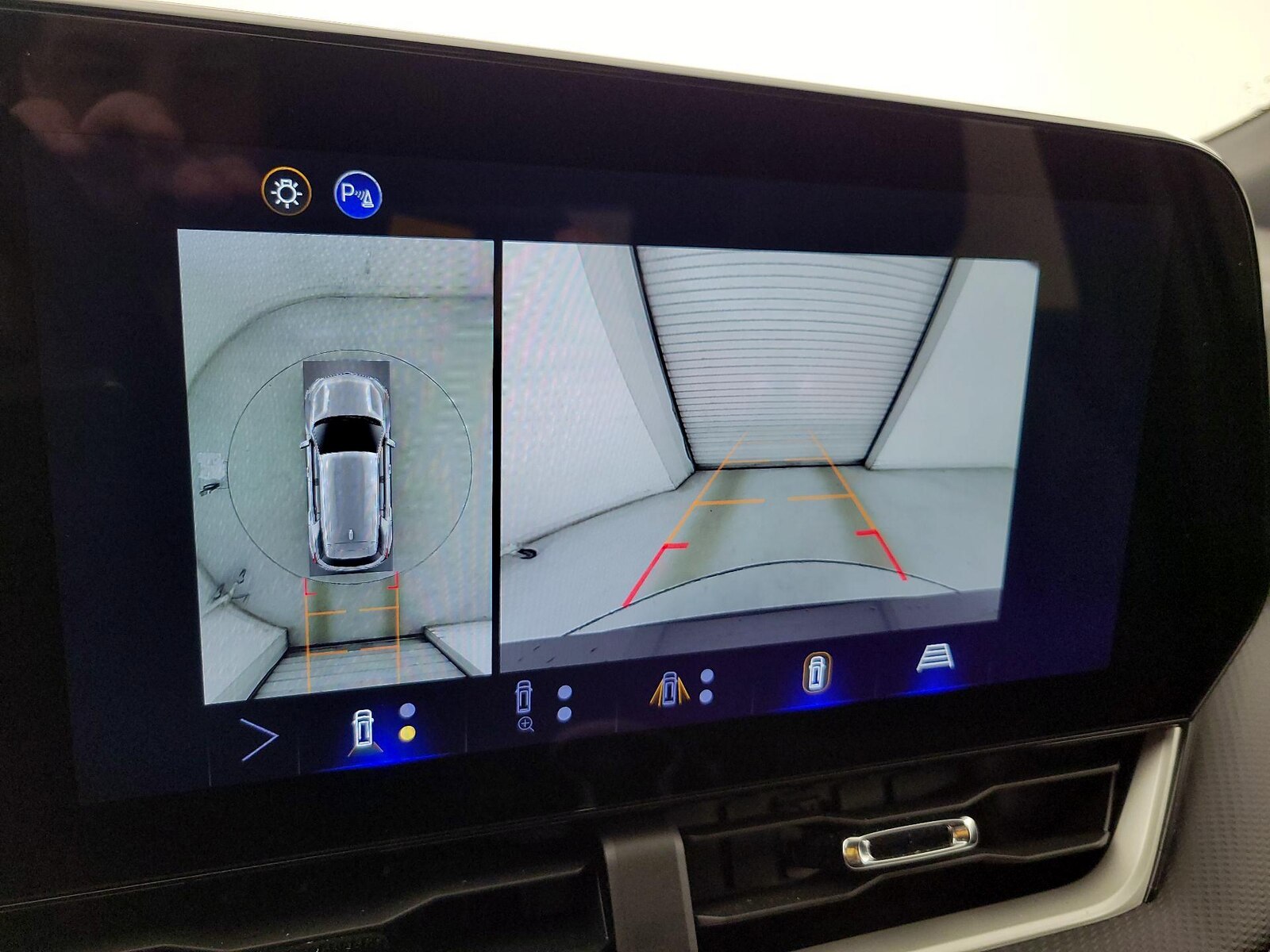 2026 Chevrolet Equinox LT - Photo 16