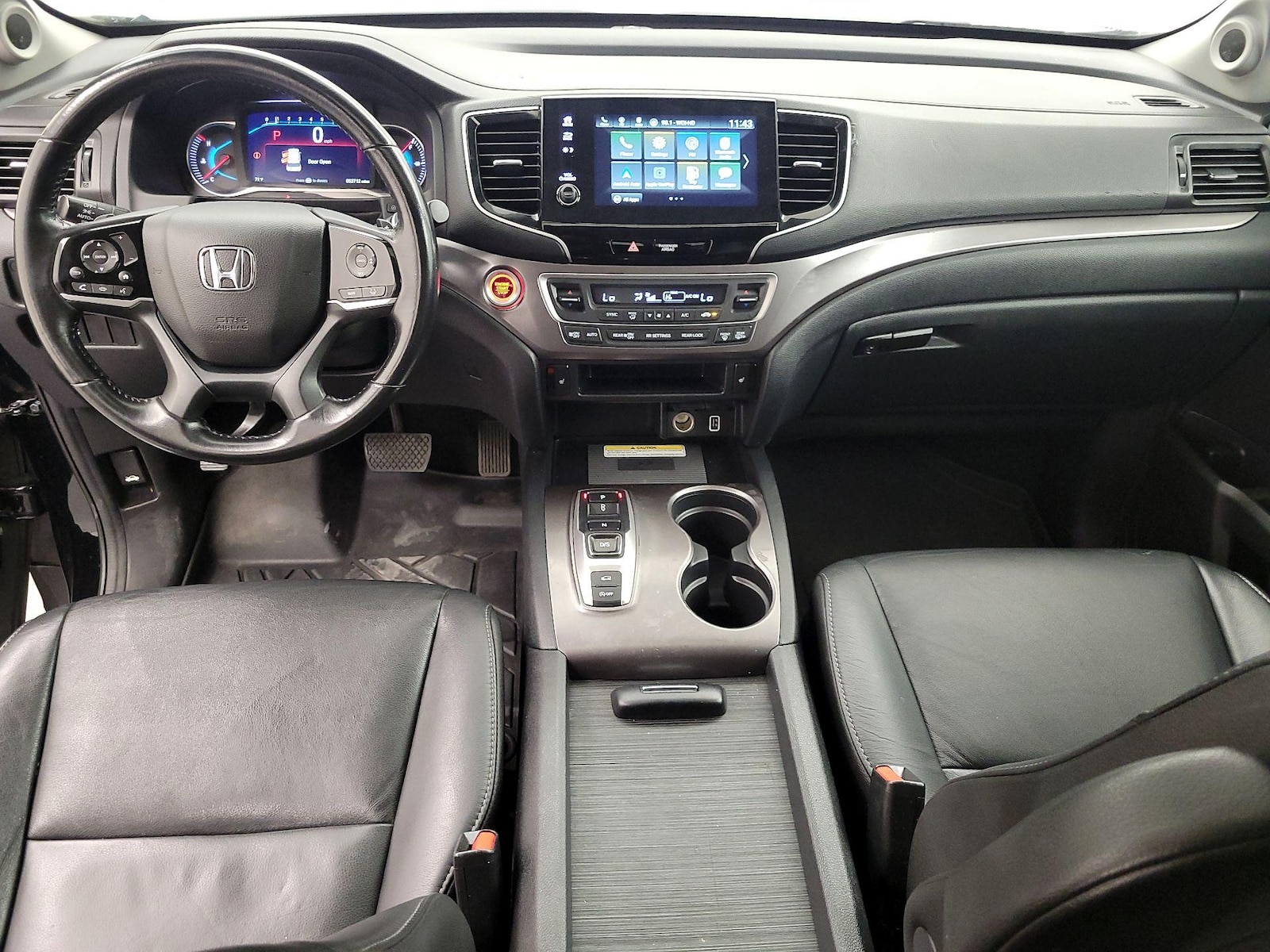 Apple CarPlay® & Android Auto™