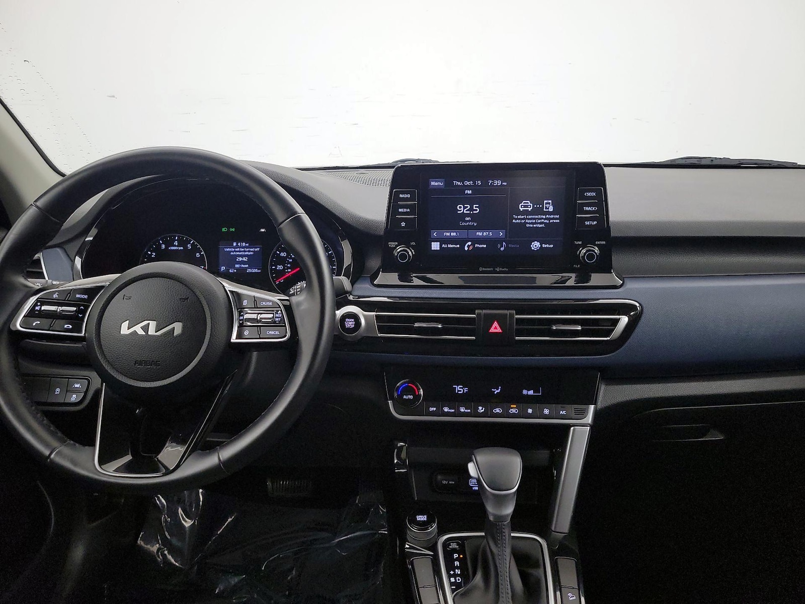 Apple CarPlay® & Android Auto™