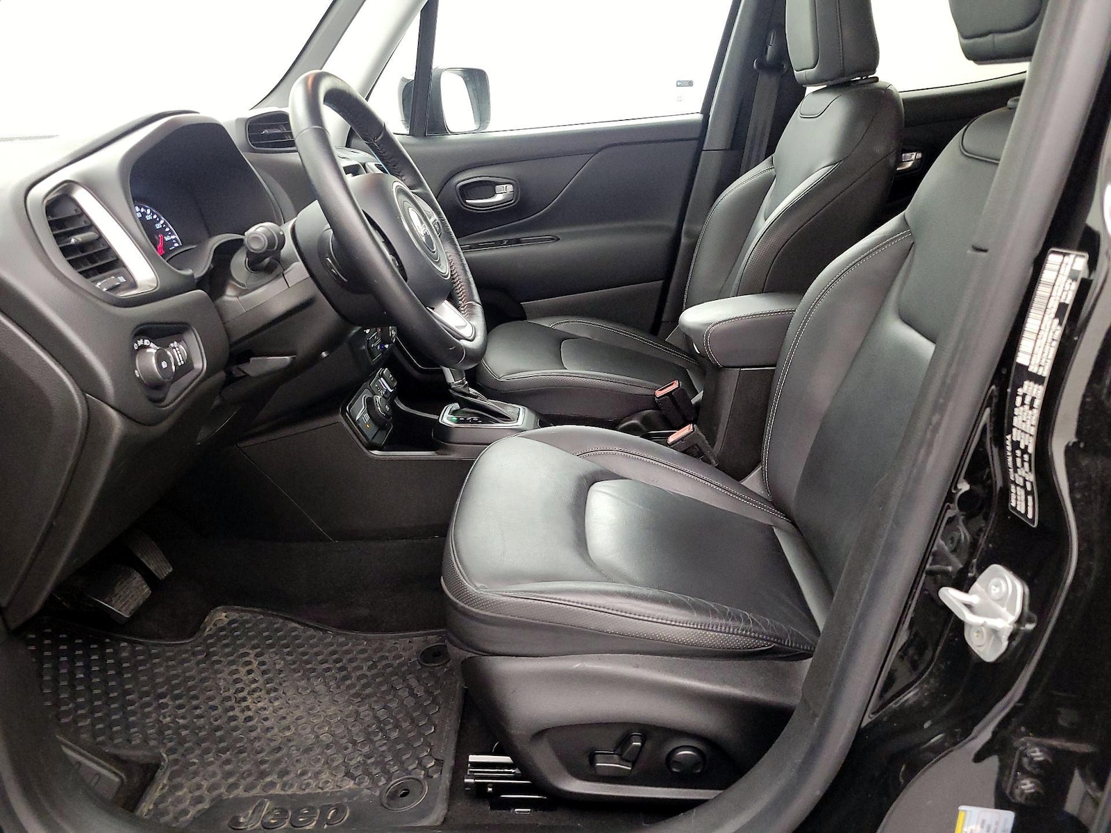 Power Seat(s) & Leather Seats