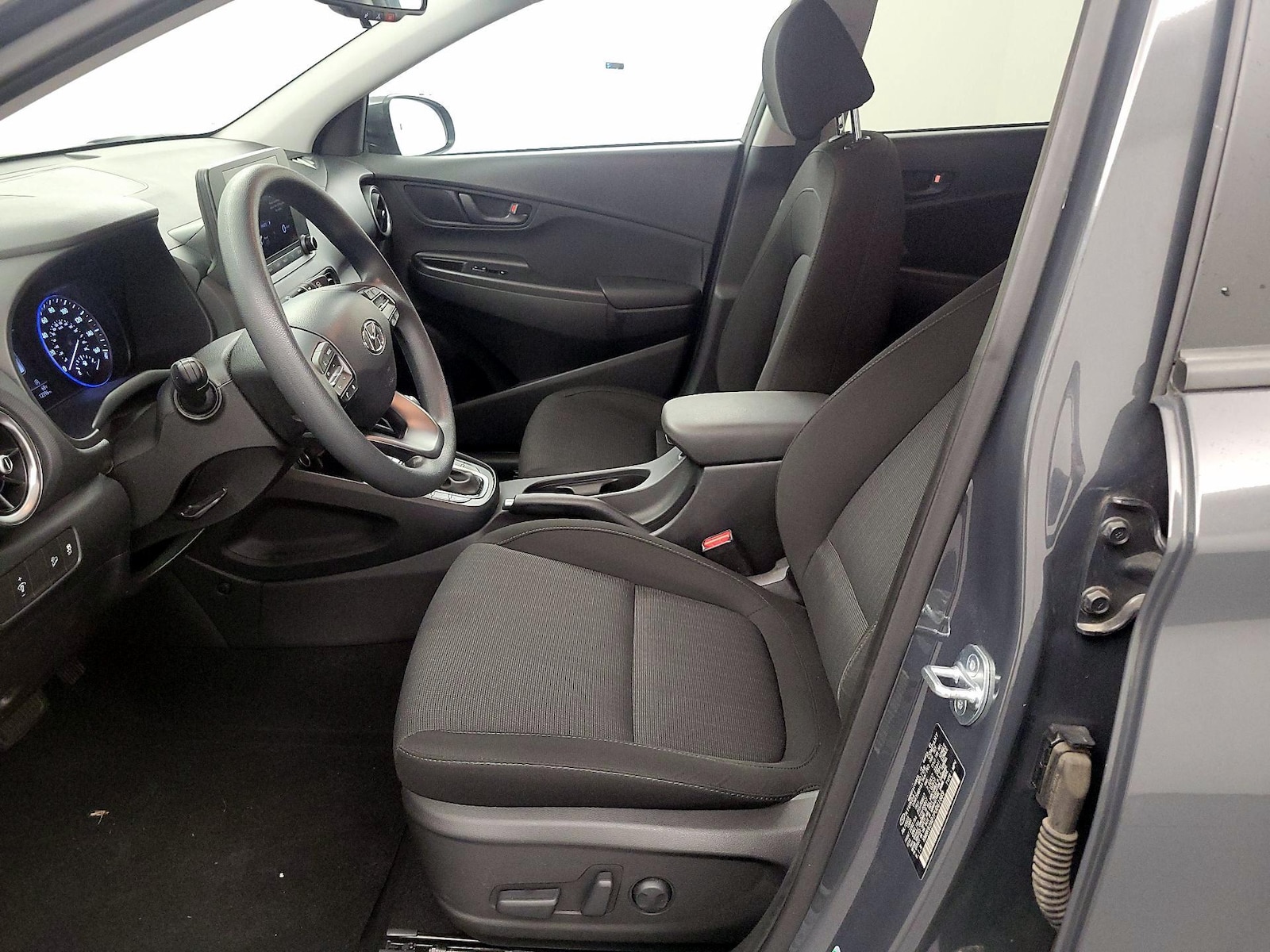 Power Seat(s) & Side Airbags