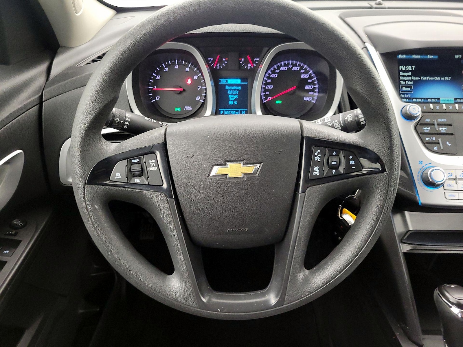 2017 Chevrolet Equinox LS - Photo 11