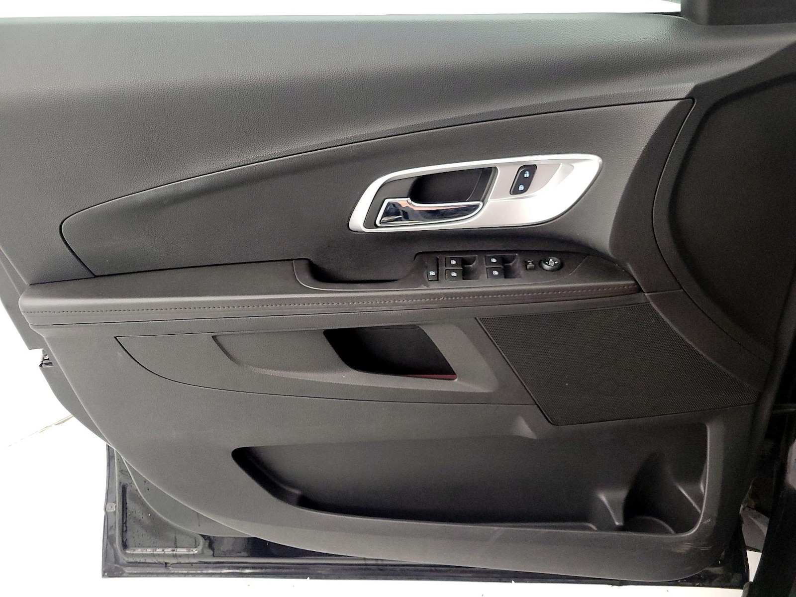 2017 Chevrolet Equinox LS - Photo 13