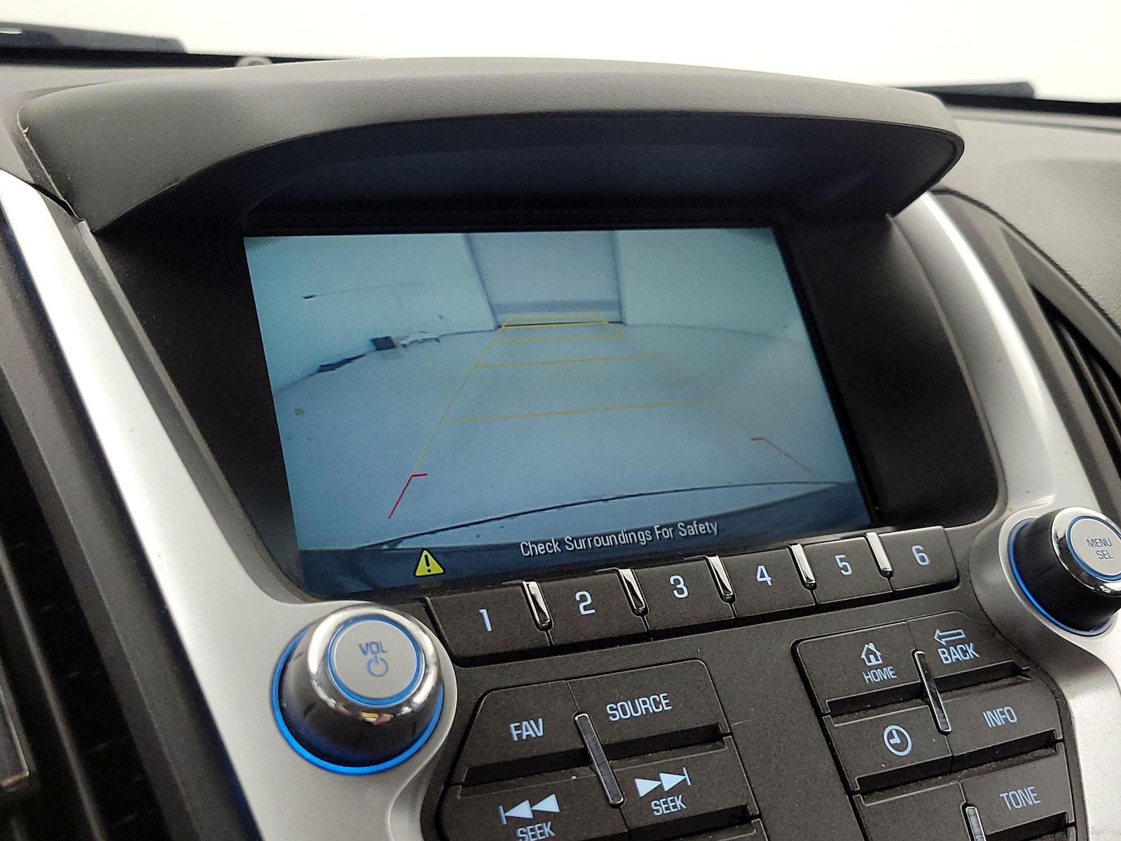 2017 Chevrolet Equinox LS - Photo 15