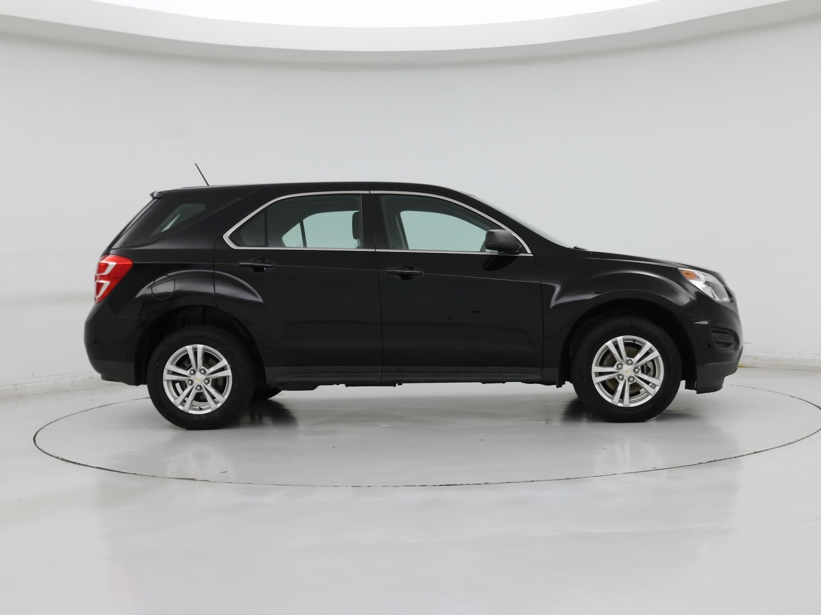 2017 Chevrolet Equinox LS - Photo 8