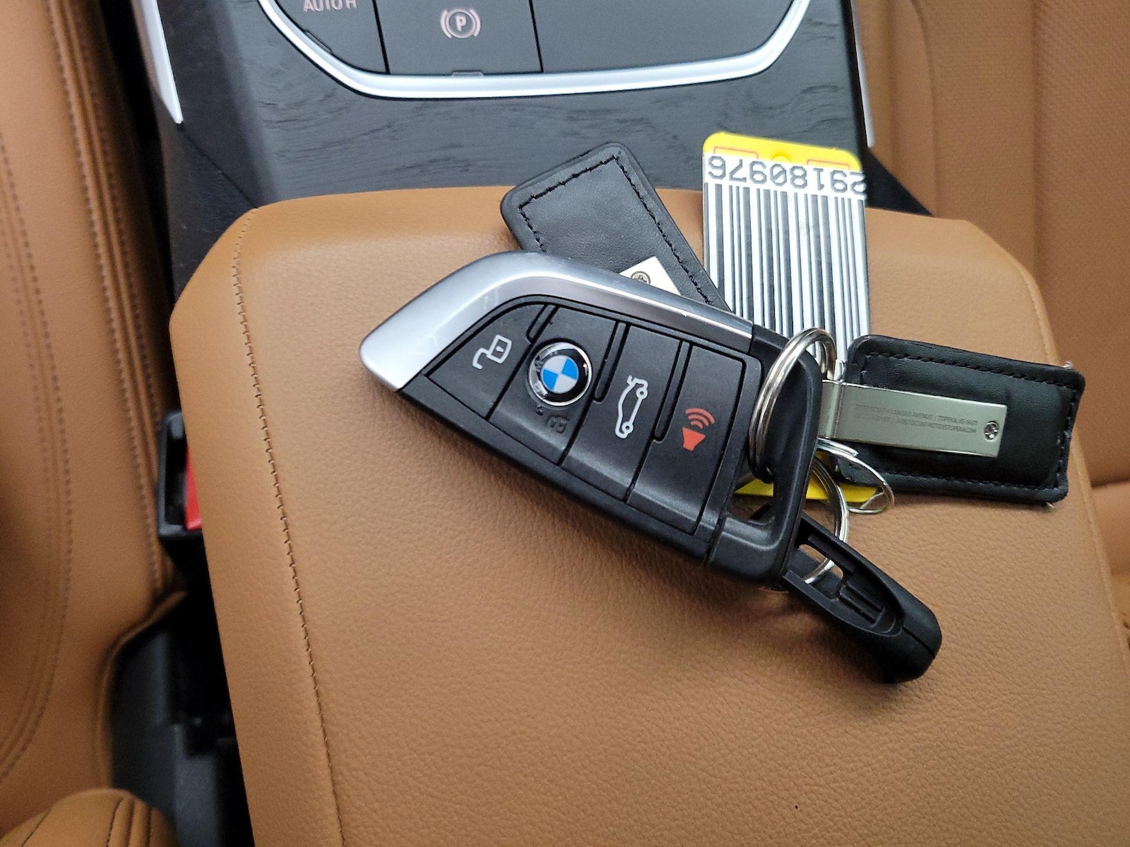 2023 BMW i4 40 - Photo 24