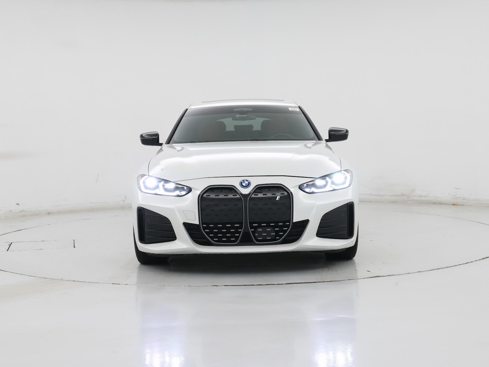 2023 BMW i4 40 - Photo 6
