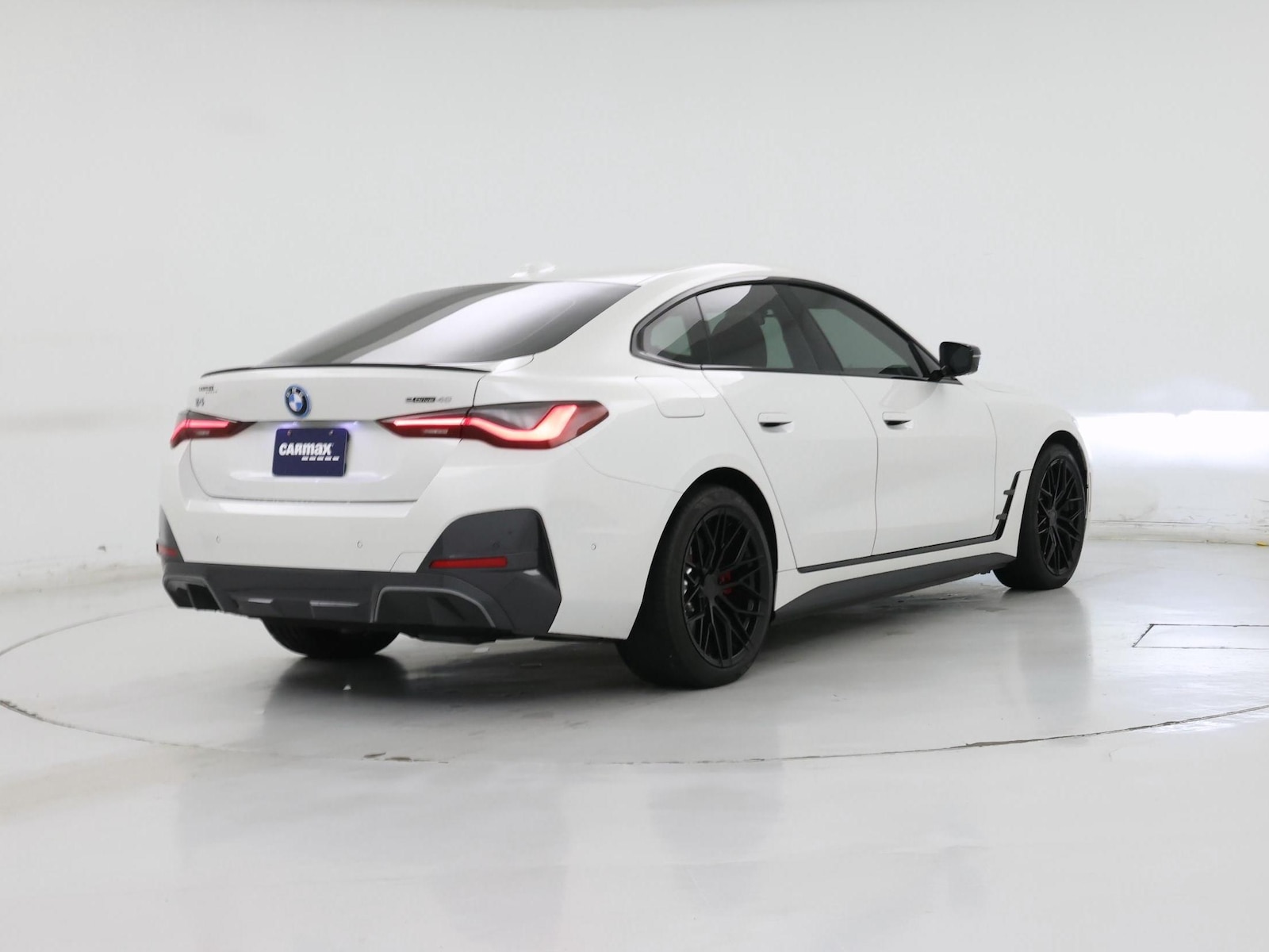 2023 BMW i4 40 - Photo 9