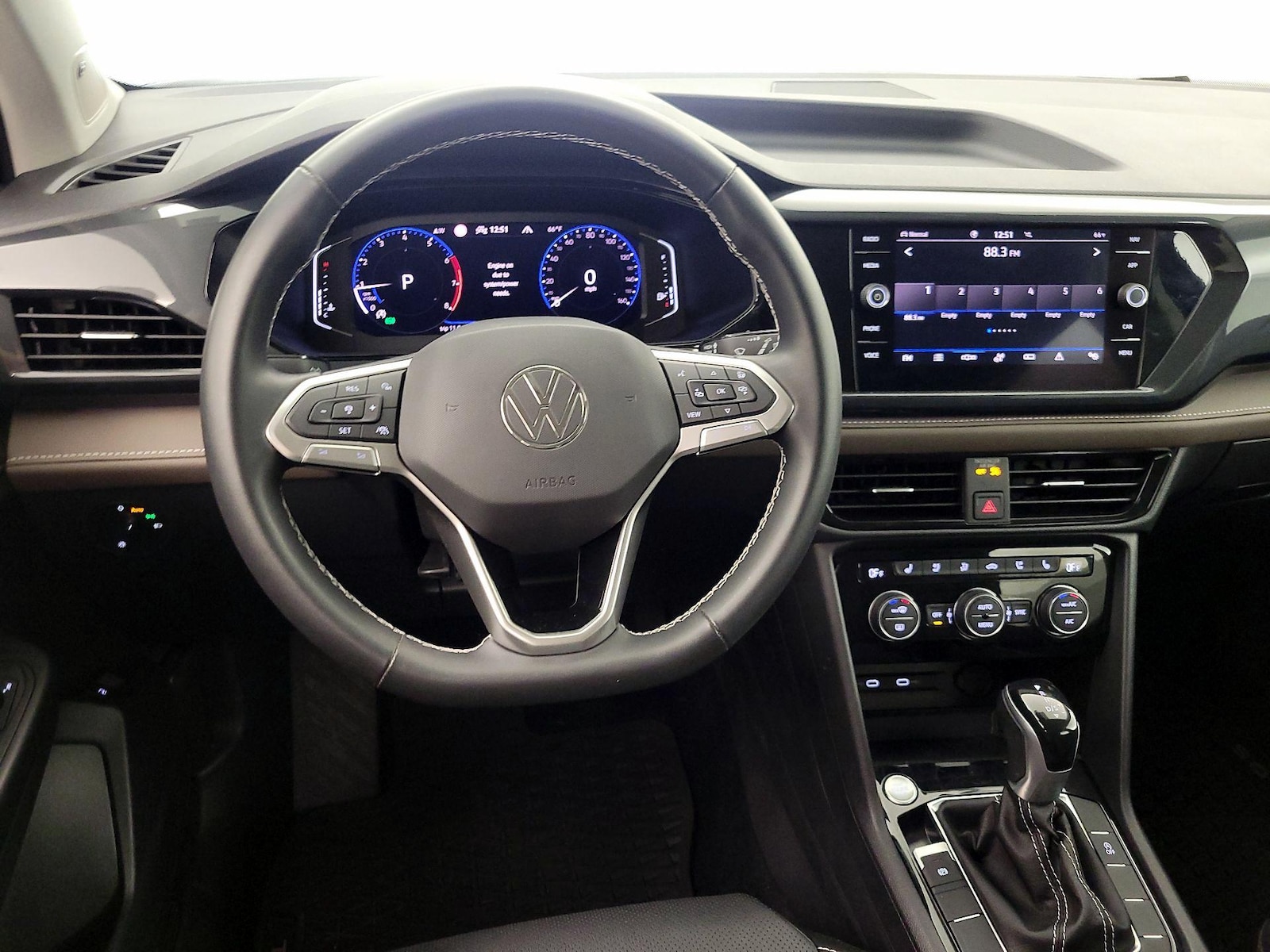 2022 Volkswagen Taos SEL - Photo 11