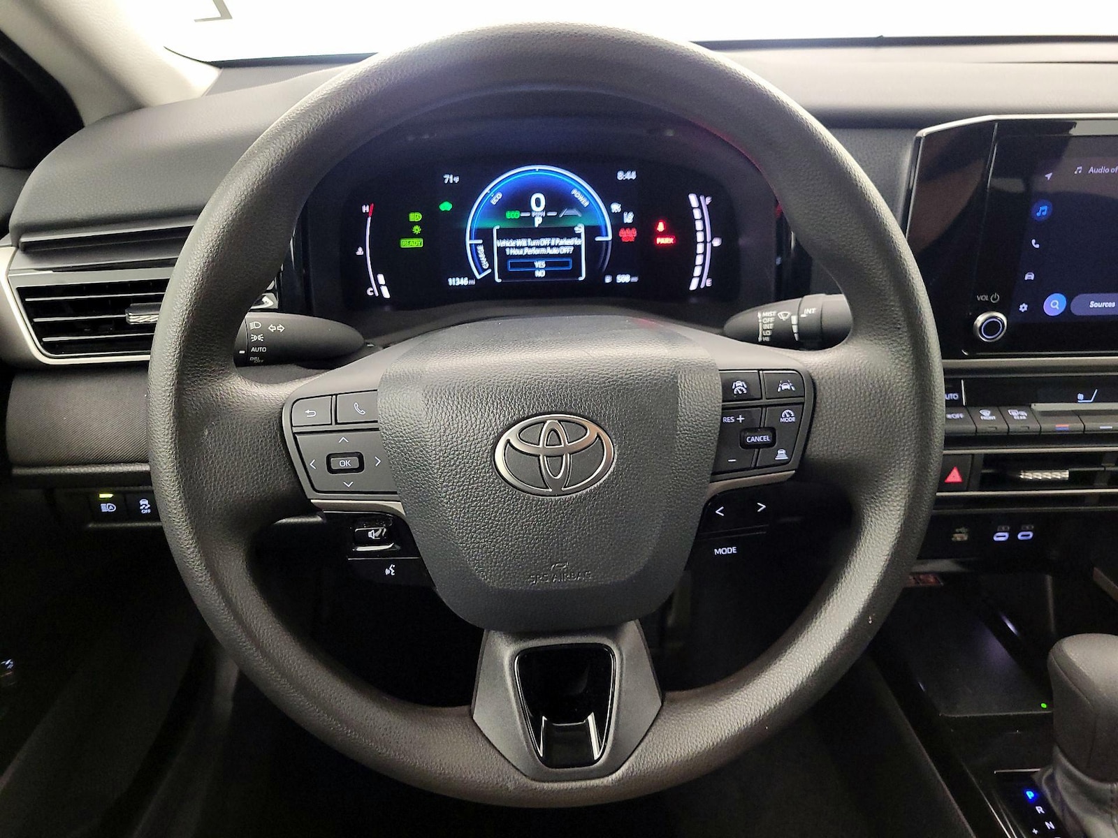 2026 Toyota Camry LE - Photo 11