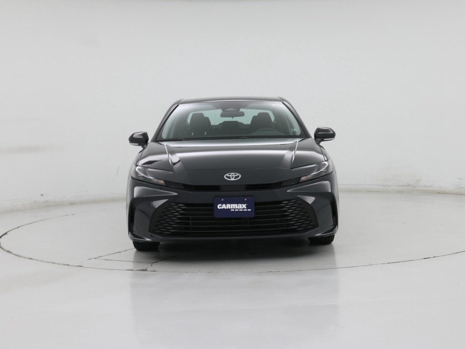 2026 Toyota Camry LE - Photo 6