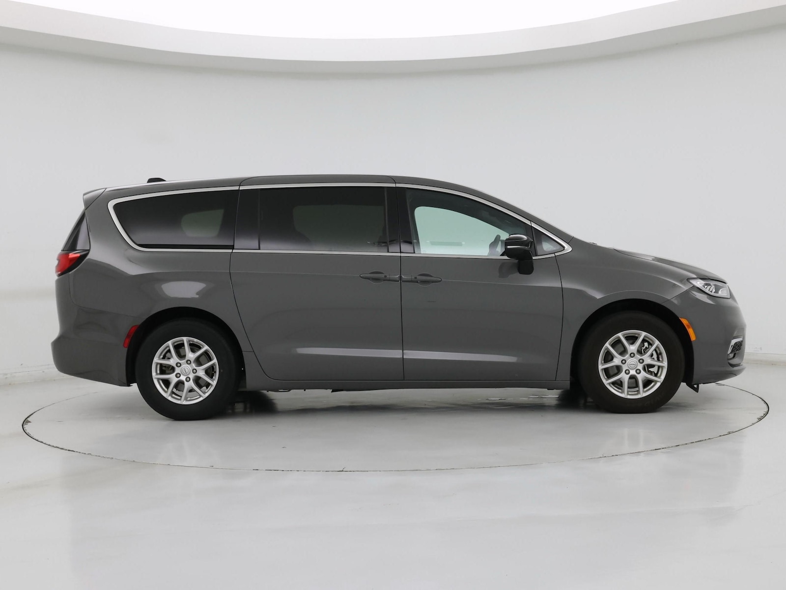 2025 Chrysler Pacifica Select - Photo 8