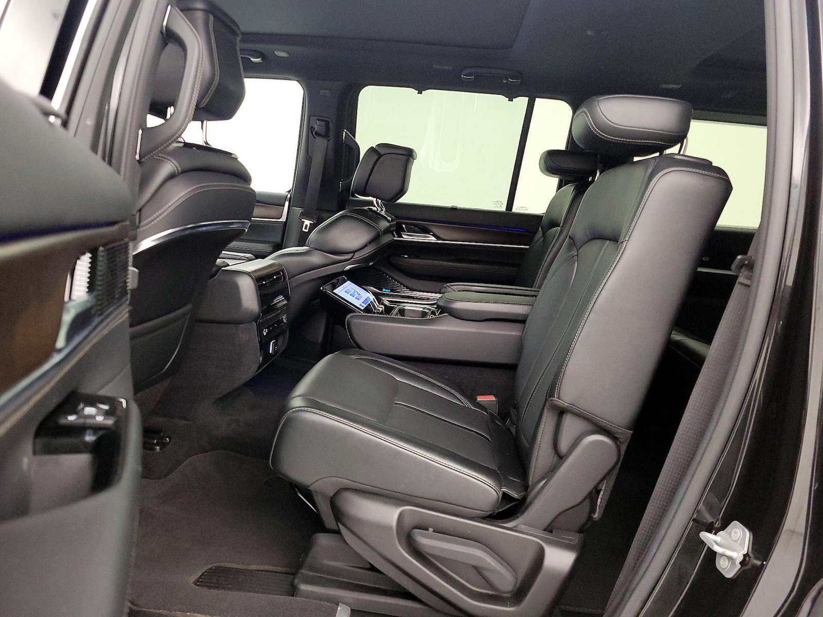 Rear Air Conditioning