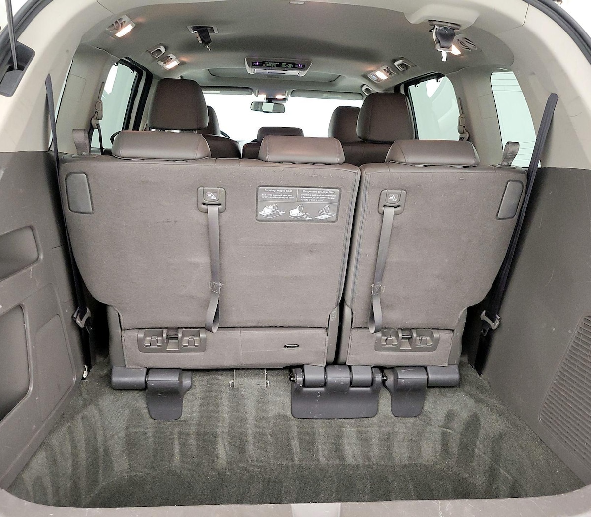 Trunk/Cargo (Seats Up)