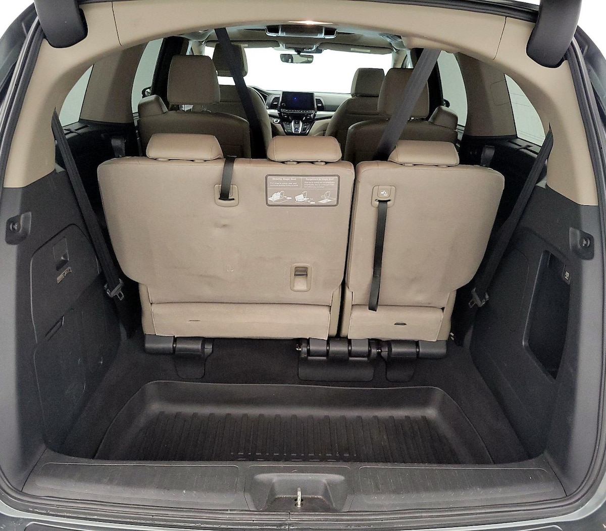 Trunk/Cargo (Seats Up)