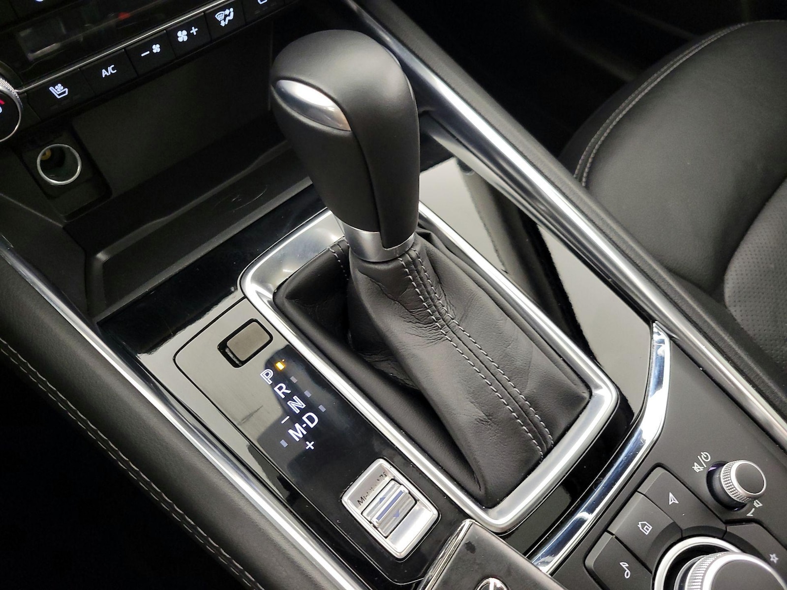 2025 Mazda CX-5 S Premium Plus package - Photo 18