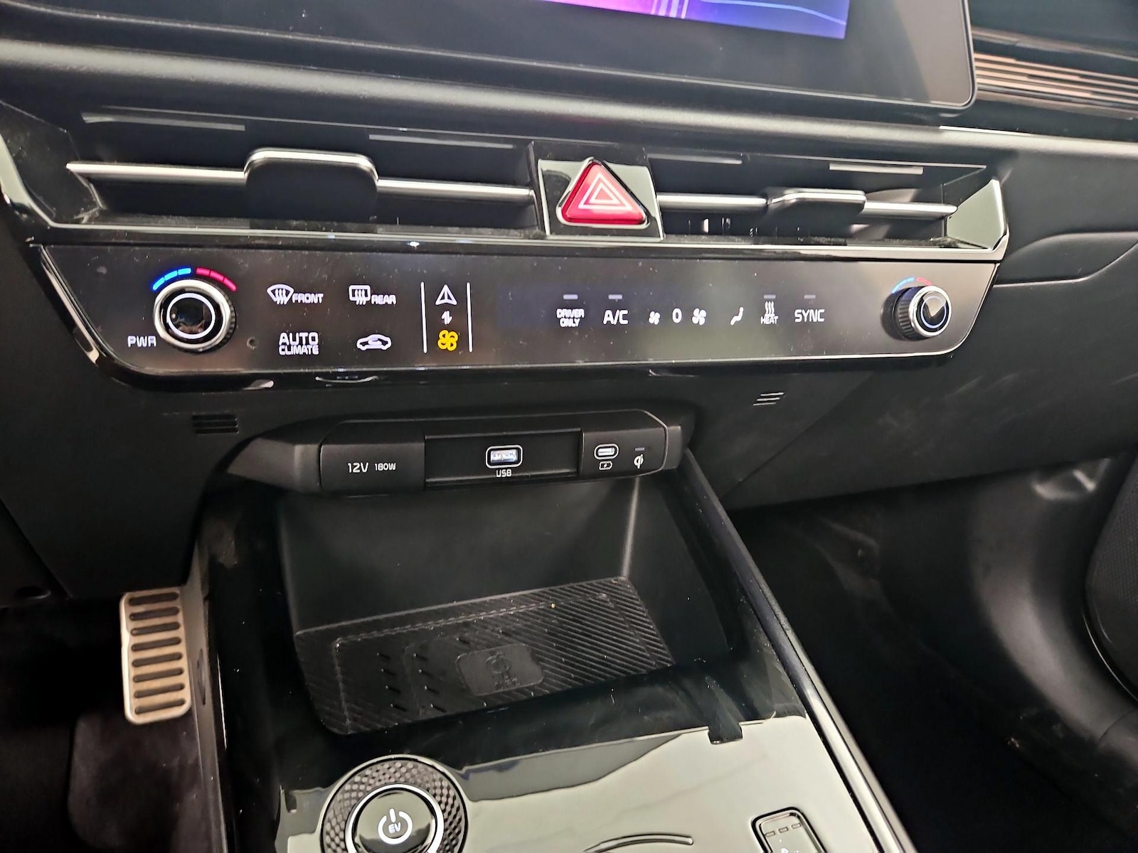 2024 Kia Niro Wave - Photo 17