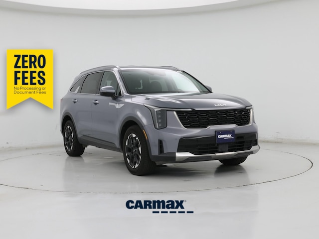 Silver 2024 Kia Sorento SUV / Crossover Front-Wheel Drive Automatic