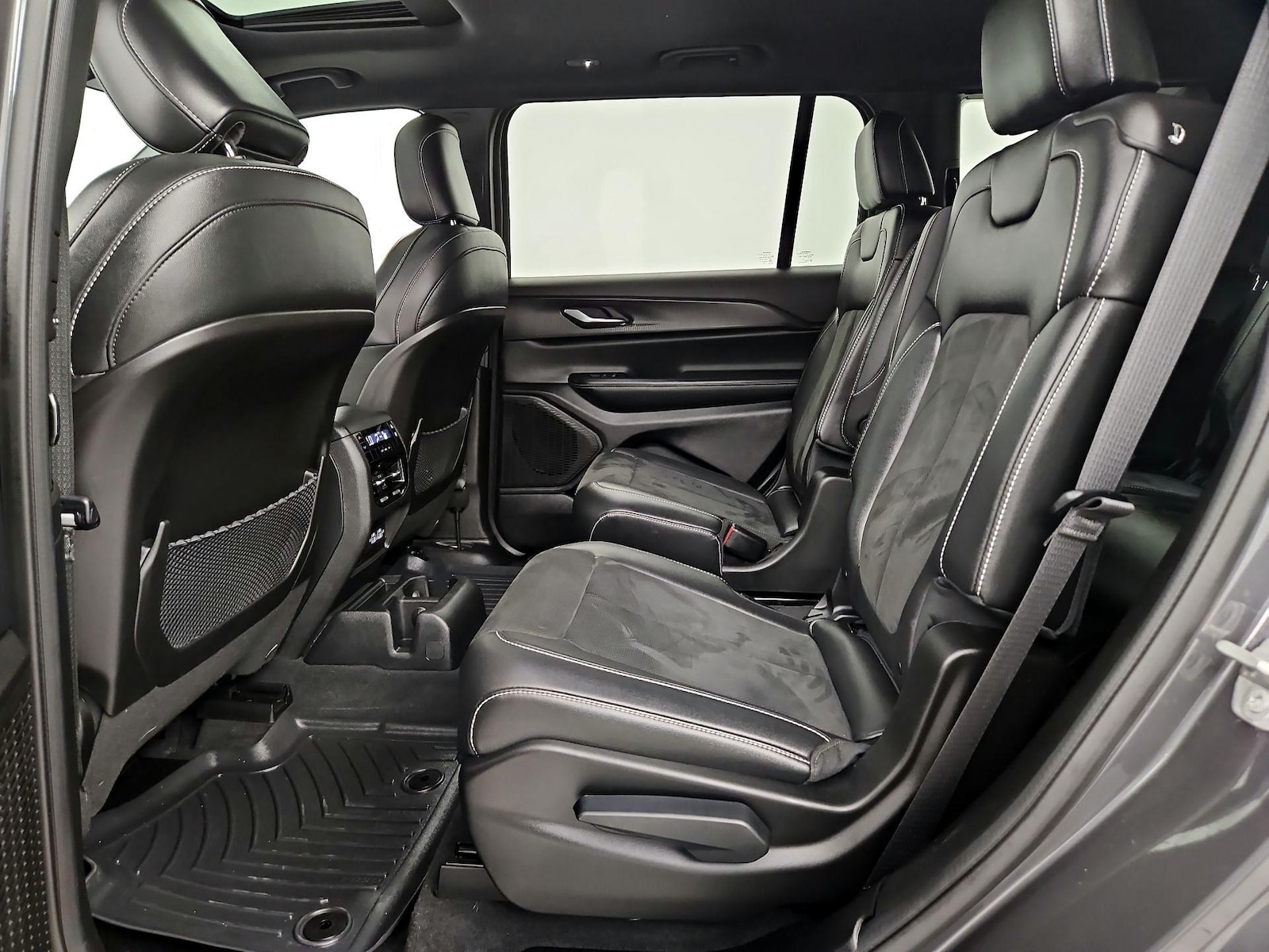 Rear Air Conditioning