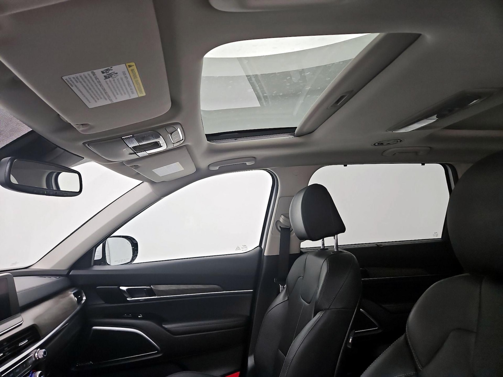 Sunroof(s) & Skylight(s)