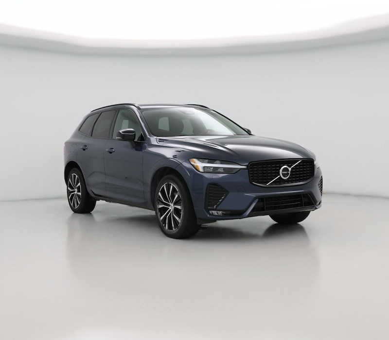 2024 Volvo XC60 B5 Plus Dark Theme