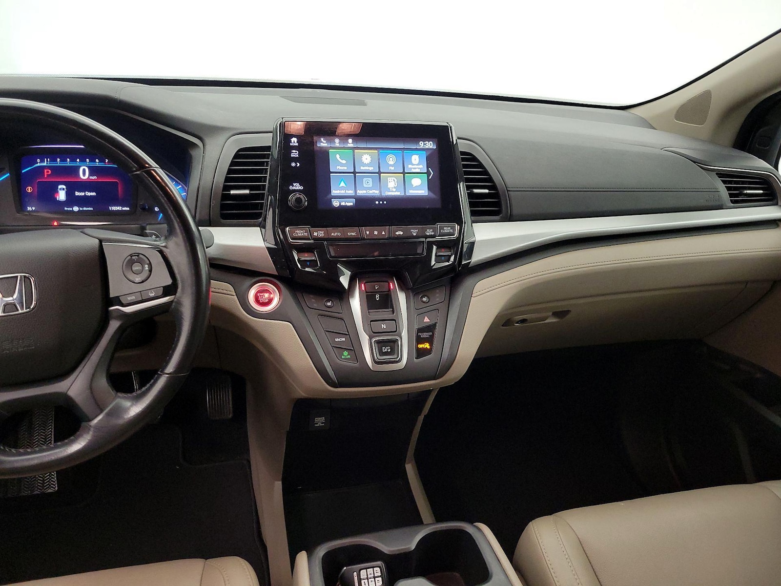 Apple CarPlay® & Android Auto™